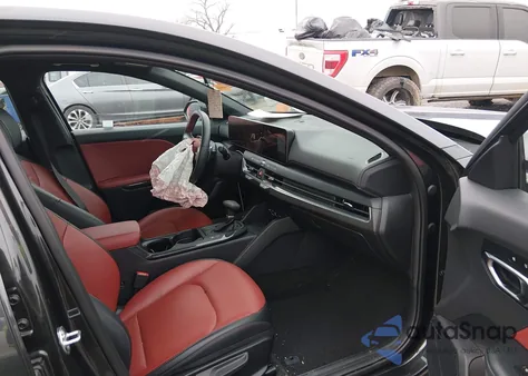 2025 Kia K4 Gt-Line z USA, uszkodzony, nr VIN 3KPFW4DE4SE178946